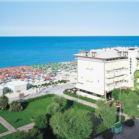 Hotel Angela Fano Esterno foto